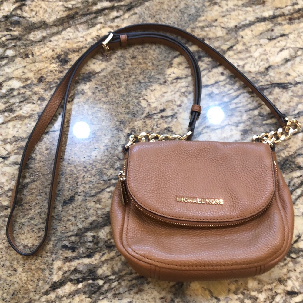 Michael Kors Crossbody purse